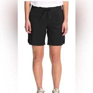 The North Face Women's Black Active Bermuda Shorts Size XXXL (22/24)